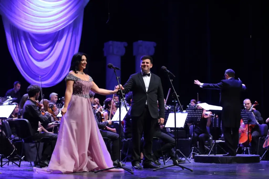 "Operetta inciləri"