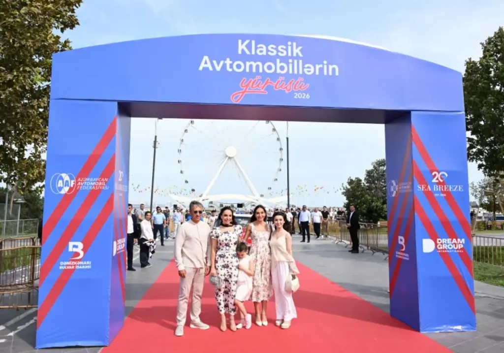 Klassik avtomobillərin yürüşü