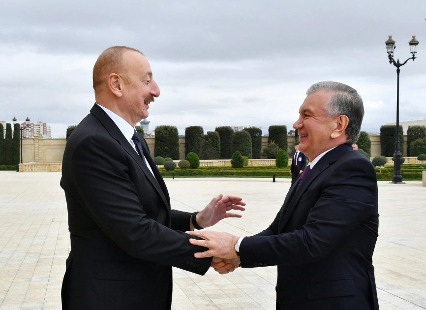 UzA, Özbəkistan