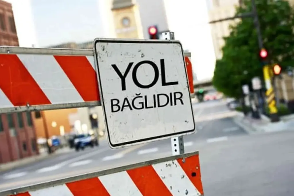 AYNA, Yol, Təmir