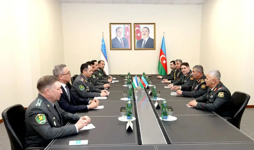 Azərbaycan və Özbəkistan arasında hərbi əməkdaşlıq, Azərbaycan, Özbəkistan, Müdafiə Nazirliyi, Hərbi