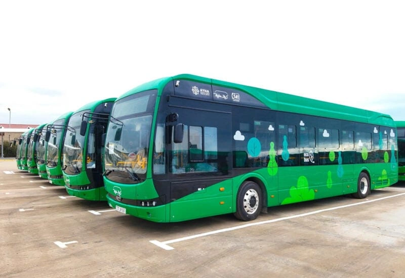 Avtobus