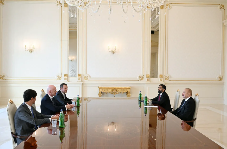 Canni İnfantino, İlham Əliyev, FIFA
