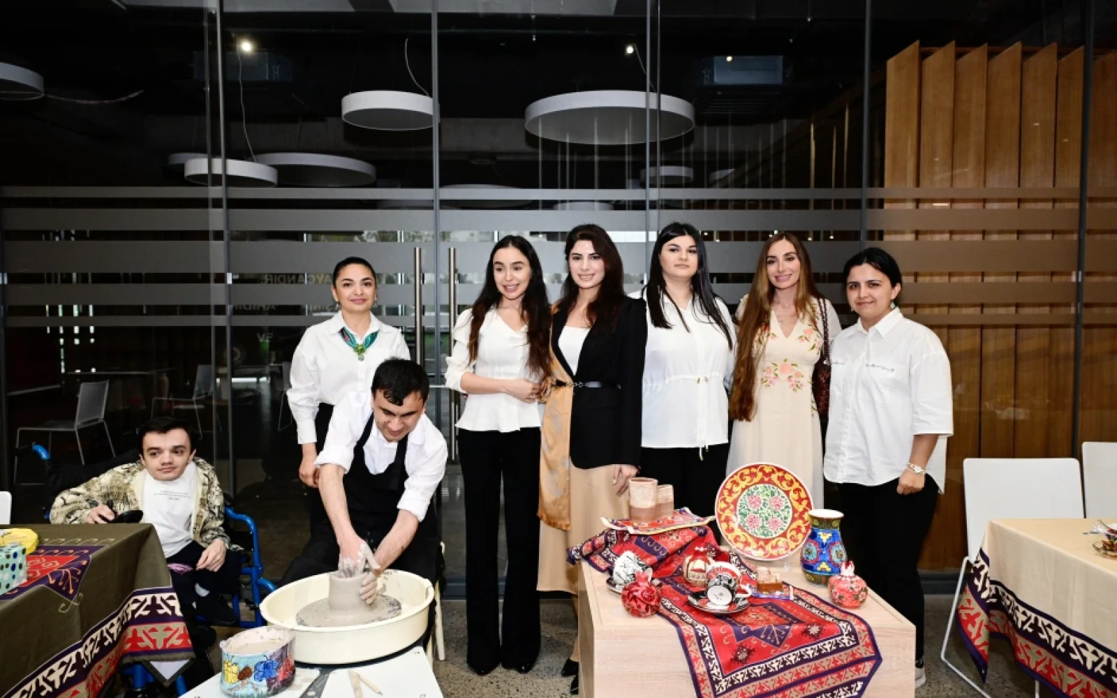 həssas qruplara aid şəxslərin yaradıcılıq prosesi, Leyla Əliyeva, Arzu Əliyeva