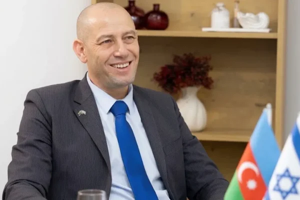 İsrail səfiri, İsrail, Ronen Krausz, Ронен Краус, Израиль