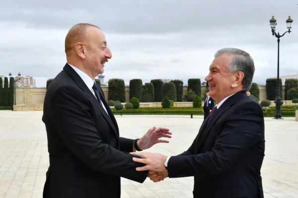 UzA, Özbəkistan