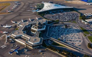 Bakı aeroportu, Heydər Əliyev Beynəlxalq Aeroportu