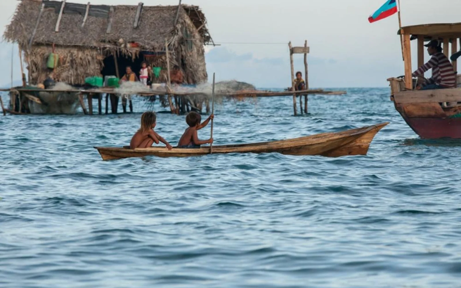 Bajau, Bajau xalqı, "Dəniz qaraçıları", "Dəniz köçəriləri"
