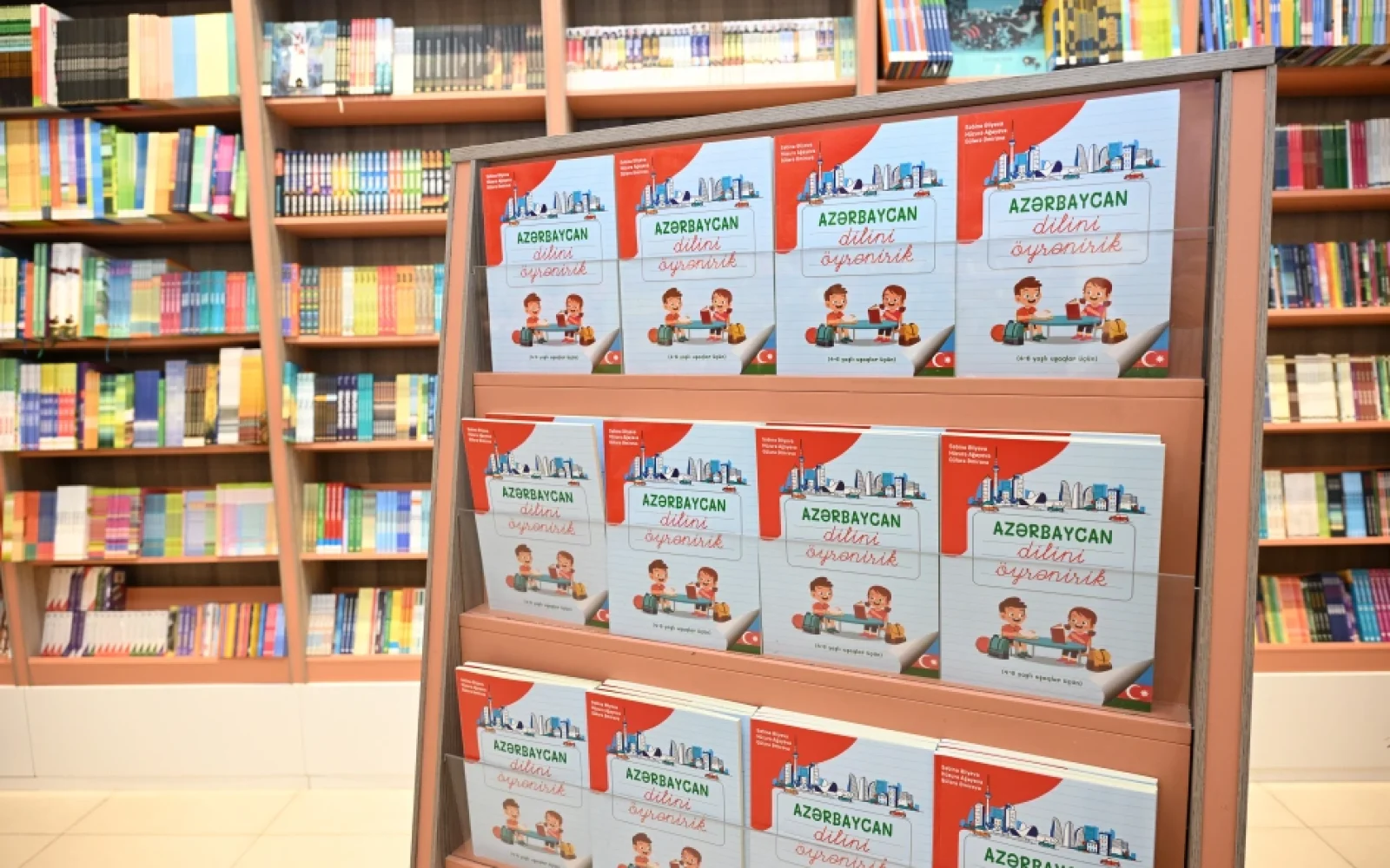"Azərbaycan dilini öyrənirik"