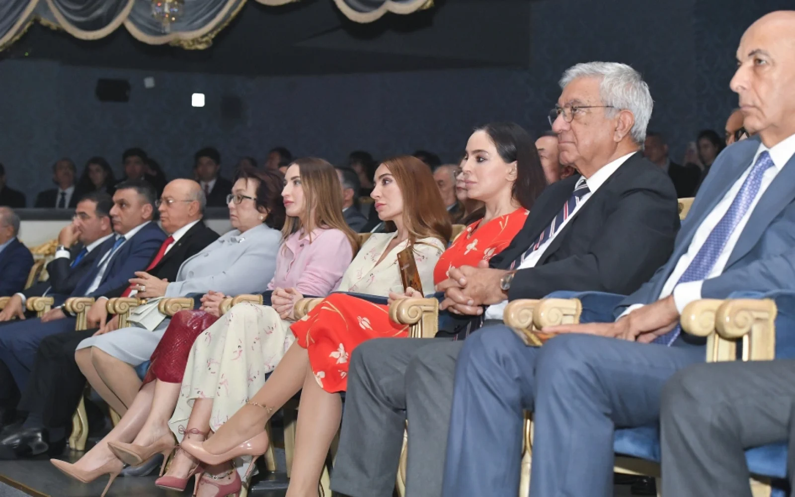 "Gülçöhrə və Əsgər"