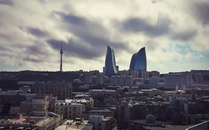 Hava dəyişkən buludlu olacaq, Hava, Hava proqnozu