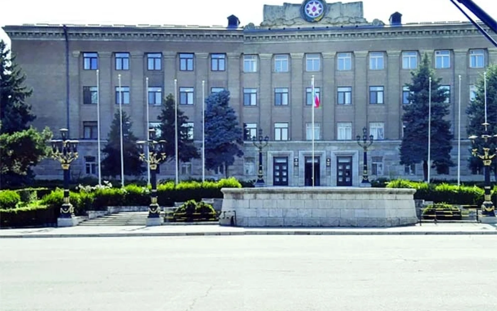 "Heydər Əliyev və Suveren Azərbaycan", Heydər Əliyev
