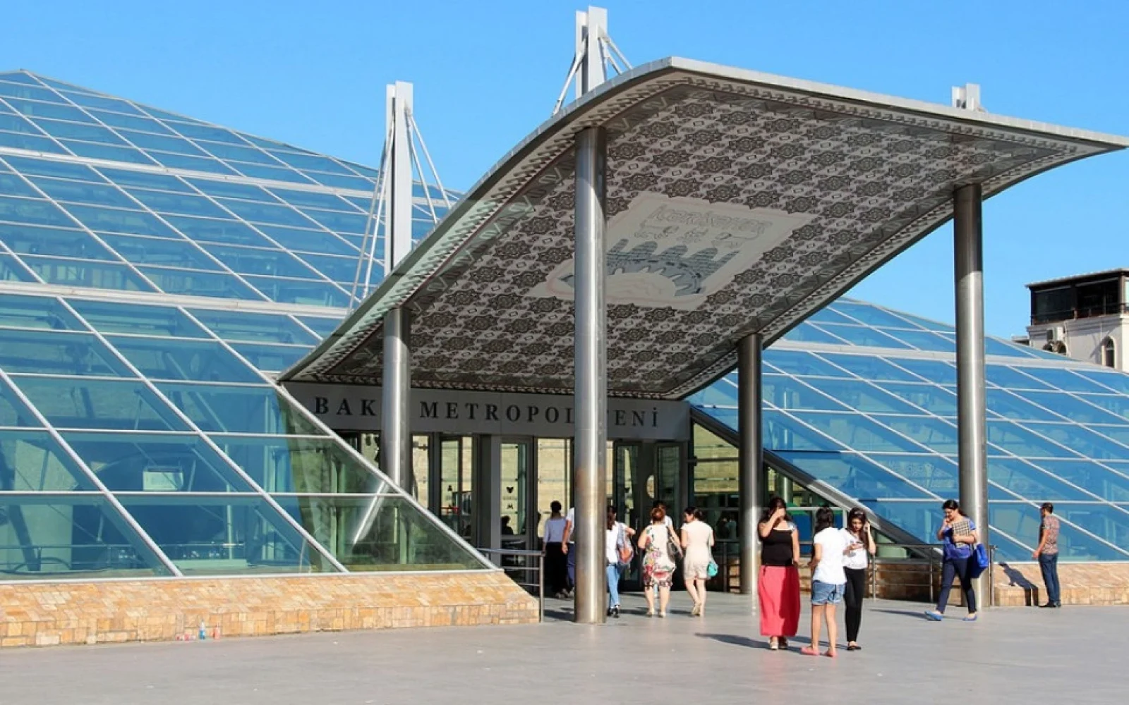 "İçərişəhər" metrostansiyası