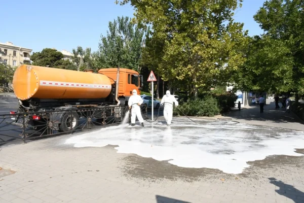 paytaxtın 548 küçəsi yuyulub, İməcilik, Təmizlik işləri, Mərkəzi Nəbatat Bağı