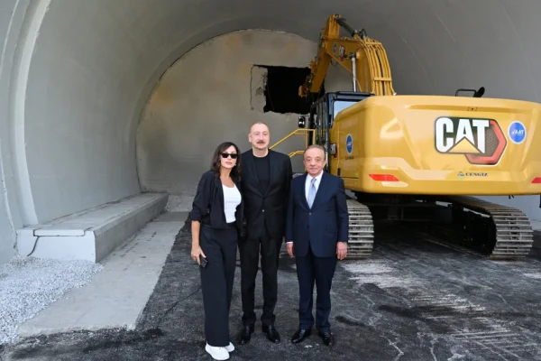 İlham Əliyev, Mehriban Əliyeva, Toğanalı-Kəlbəcər-İstisu avtomobil yolu