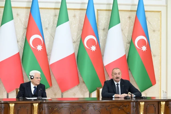 Mətbuata bəyanat, İtaliya, Sercio Mattarella