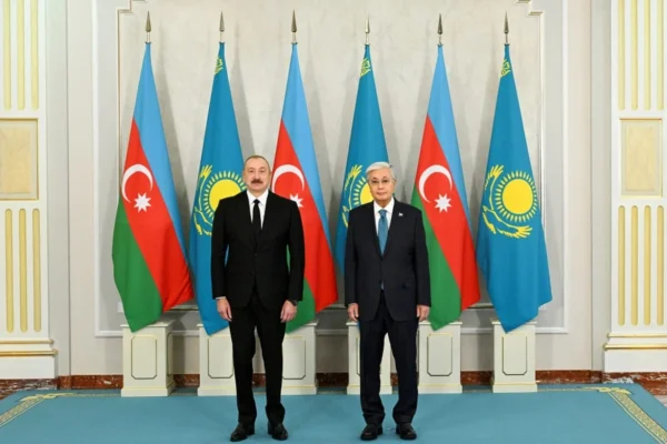 Kasım-Jomart Tokayevə məktub, Kasım-Jomart Tokayev, Qazaxıstan