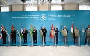 Türkmənistan, Füzuli, Məscid