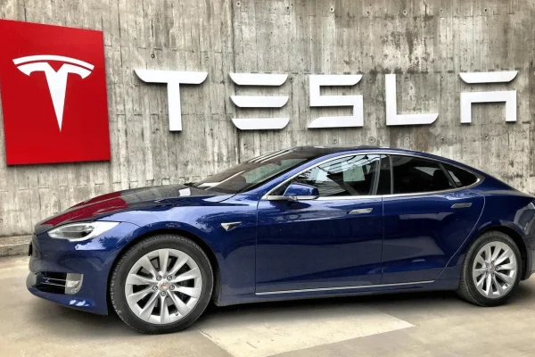 “Tesla”nın satışları, Tesla