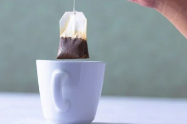 Çay paketi, Çay, Tomas Sallivan