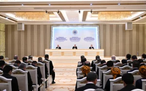 Mətbuata birgə bəyanat, Türkmənistan, İlham Əliyev, Qurbanqulu Berdiməhəmmədov, Şavkat Mirziyoyev