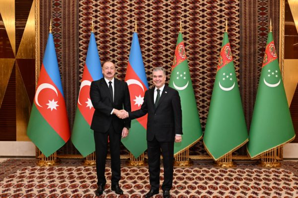 Türkmənistan Xalq Məsləhətinin sədri ilə təkbətək görüş, Türkmənistan, Türkmənbaşı, İlham Əliyev, Qurbanqulu Berdiməhəmmədov