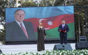 "15 iyun-Milli Qurtuluş Günü", Xətai rayonu, Konsert