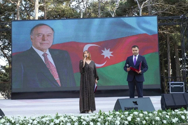 "15 iyun-Milli Qurtuluş Günü", Xətai rayonu, Konsert