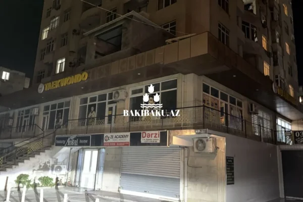 "Üç Tac", Yasamal, BŞİH