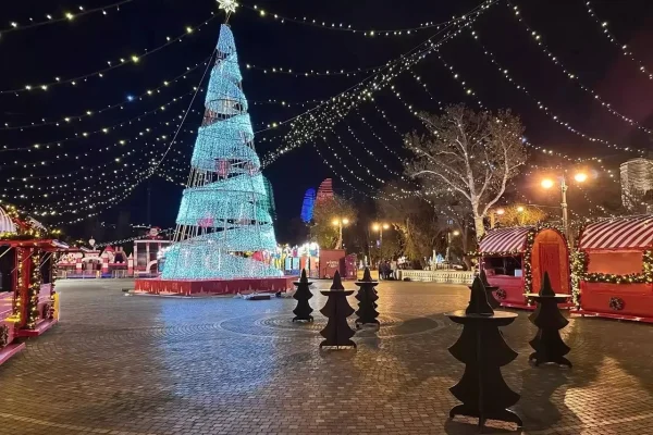 Dənizkənarı Milli Parkda Yeni il yarmarkası, Dənizkənarı Milli Park, Yeni il yarmarkası