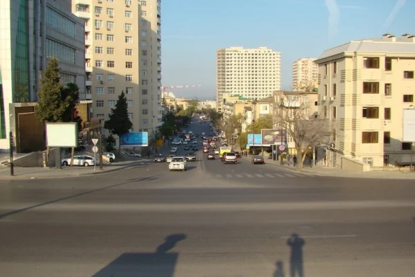 улице Абдуррагим бека Хагвердиева