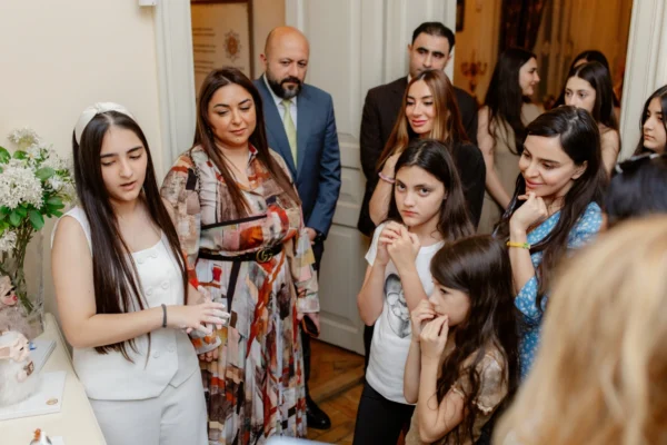 "Zeynəbin sehrli dünyası", Maqsud İbrahimbəyov, Maqsud İbrahimbəyov Yaradıcılıq Mərkəzi, Zeynəb Babayeva, Leyla Əliyeva, Arzu Əliyeva